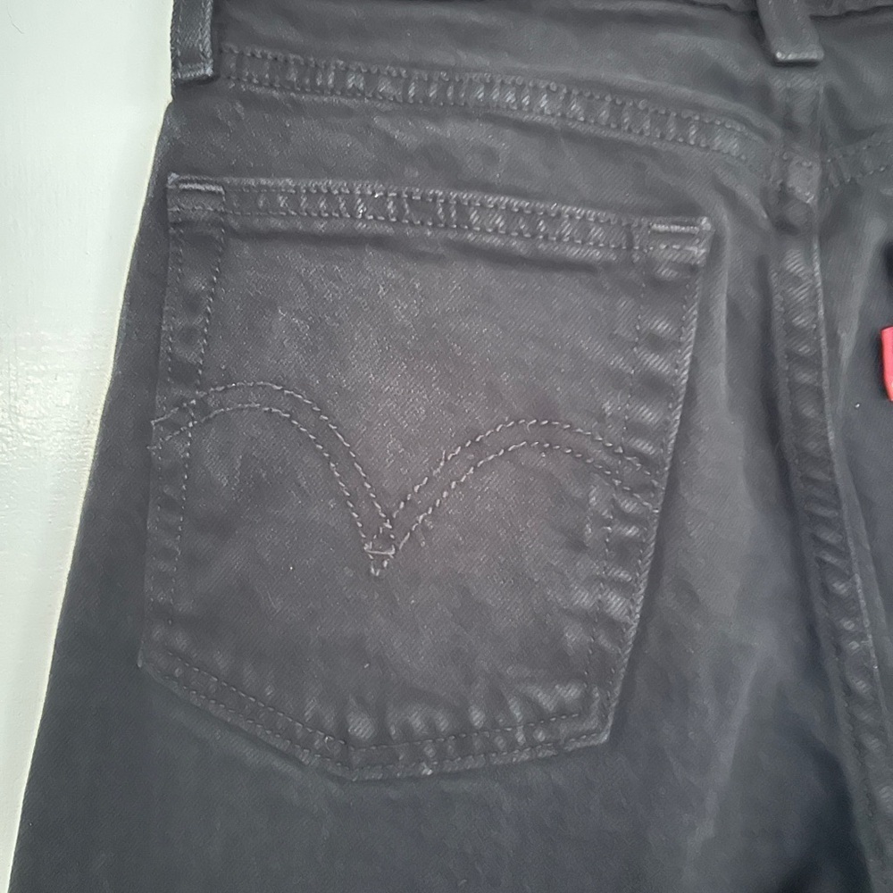 Women’s Levi’s Wedgie Straight Black Jeans Size 24 - Picture 9 of 10